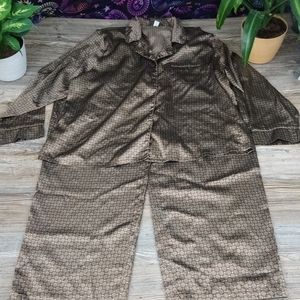 Silky Satin Style Patterned Comfy Lounge Wear Pajama Set